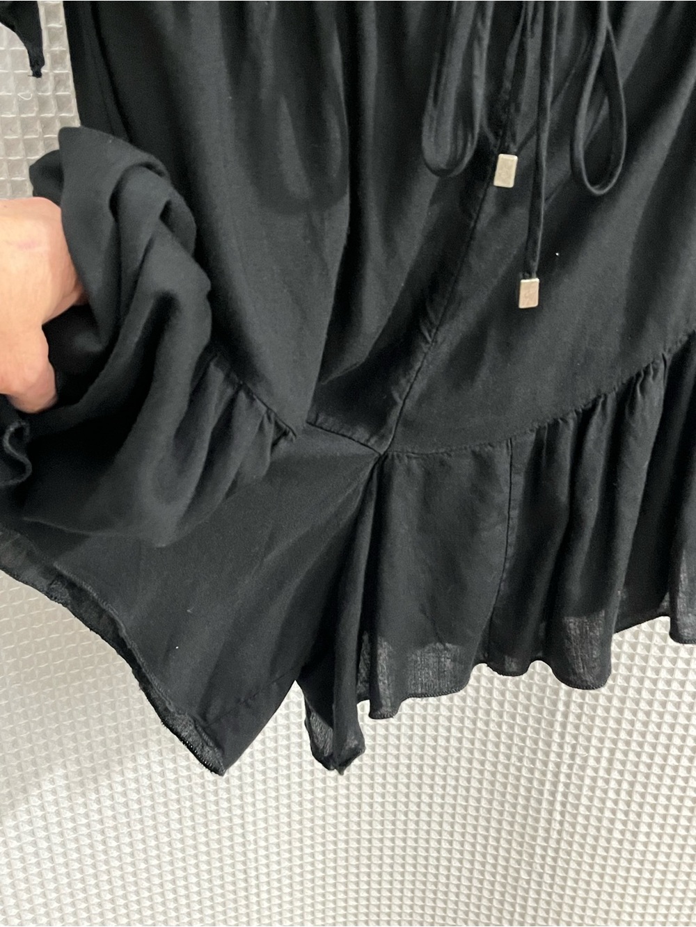 VENUS Black Off-Shoulder Ruffle Romper - Picture 5 of 9